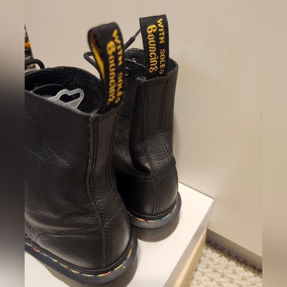 Dr. Martens "1460 Pascal Rainbow" Black Soft-Grain Leather Boots Sz. 6/37 $180 - Picture 2 of 10